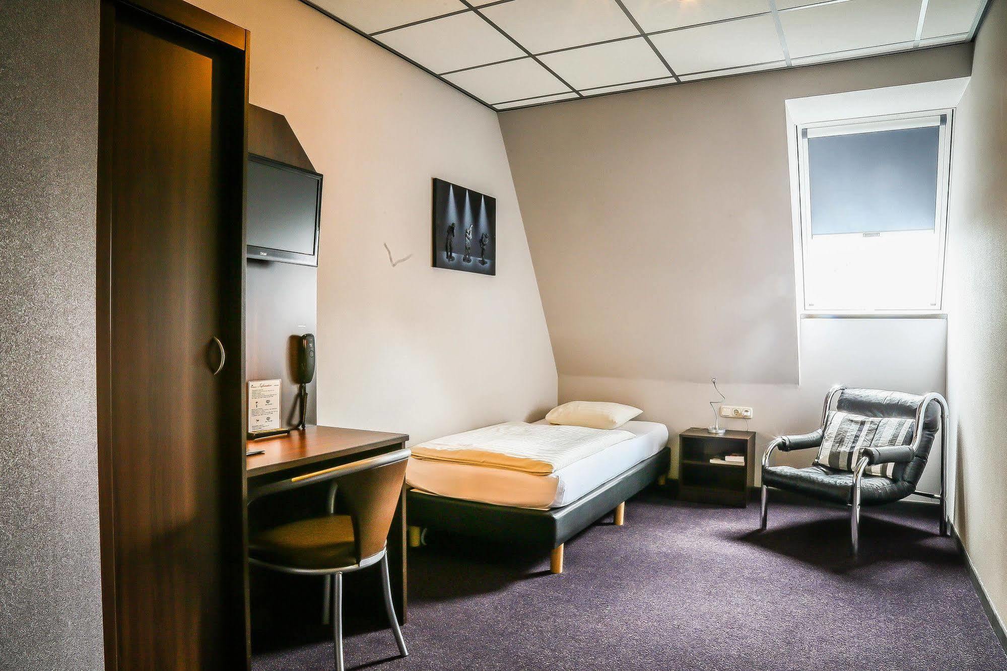 Hotel Frans Op Den Bult Deurningen Exterior foto